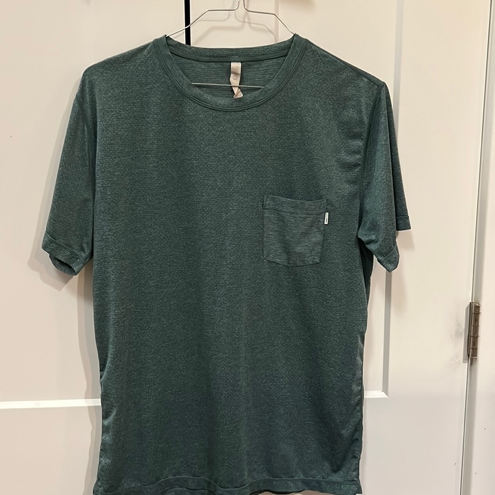 Vuori Pocket Tee